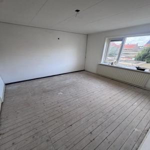 housePhoto