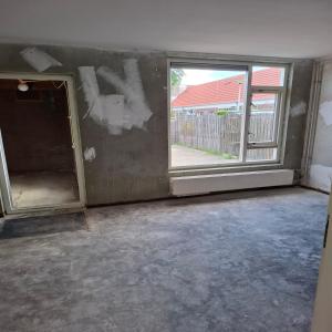 housePhoto