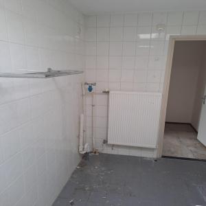 housePhoto