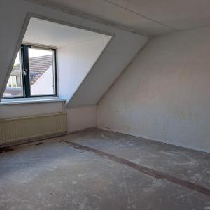 housePhoto