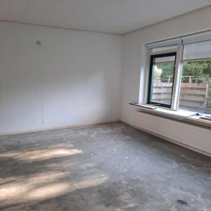 housePhoto