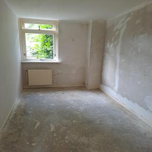 housePhoto