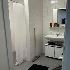 housePhoto