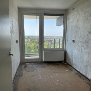 housePhoto