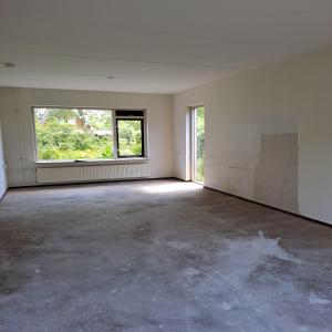 housePhoto