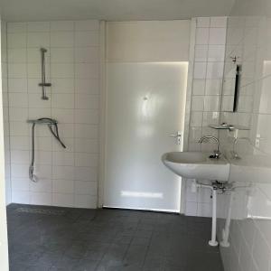 housePhoto