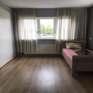 housePhoto