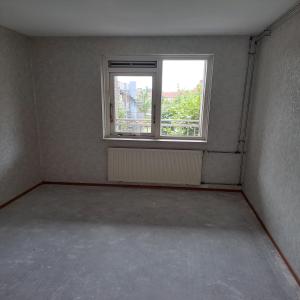 housePhoto
