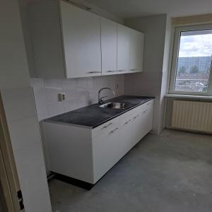 housePhoto
