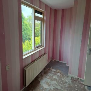 housePhoto