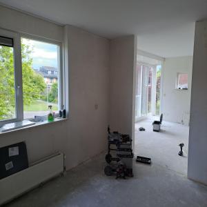 housePhoto