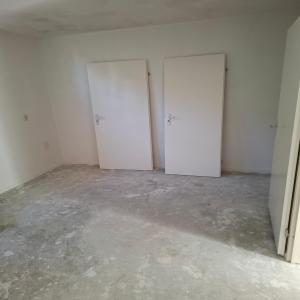 housePhoto