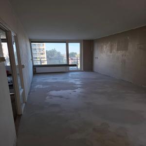 housePhoto
