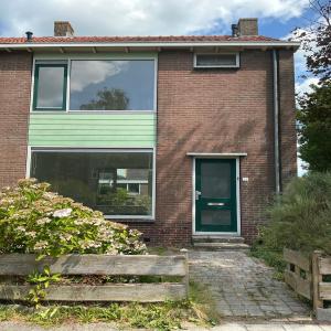 housePhoto