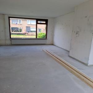 housePhoto