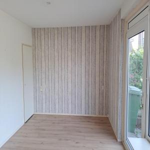 housePhoto