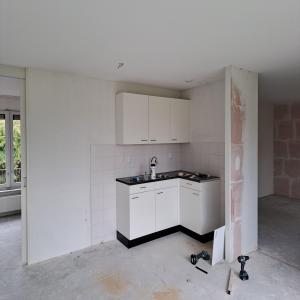 housePhoto