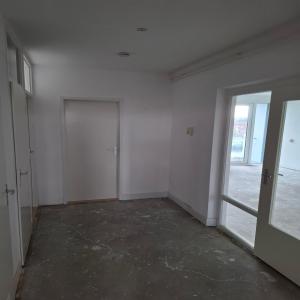 housePhoto
