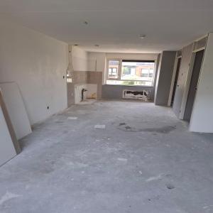 housePhoto