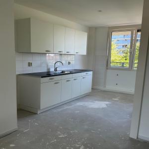 housePhoto