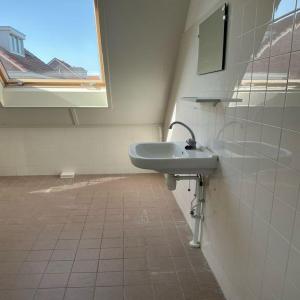 housePhoto