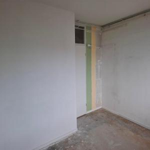 housePhoto