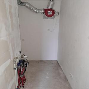 housePhoto