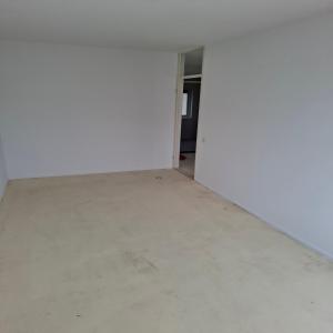 housePhoto
