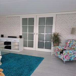housePhoto