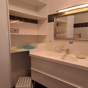 housePhoto