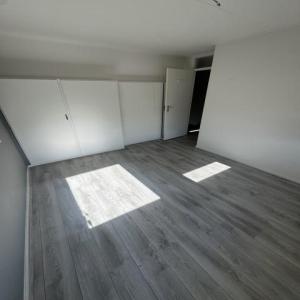 housePhoto