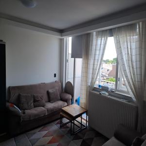 housePhoto