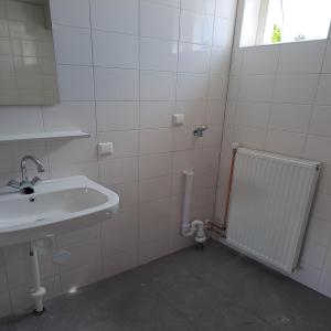 housePhoto