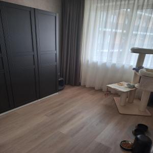 housePhoto