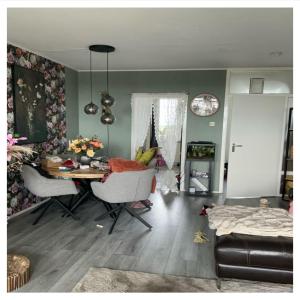 housePhoto