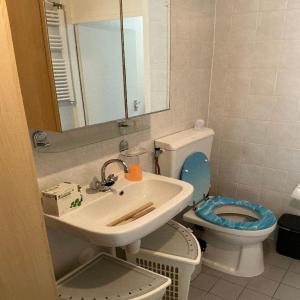housePhoto