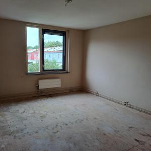 housePhoto