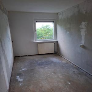 housePhoto
