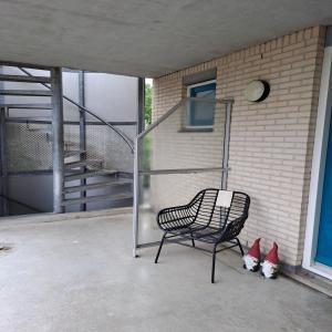 housePhoto