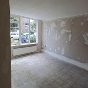 housePhoto