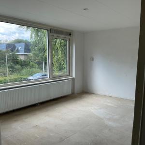 housePhoto