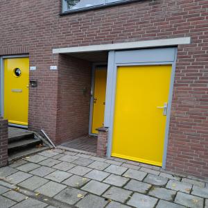 housePhoto