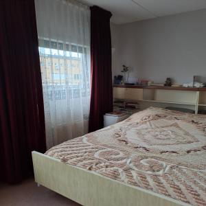 housePhoto