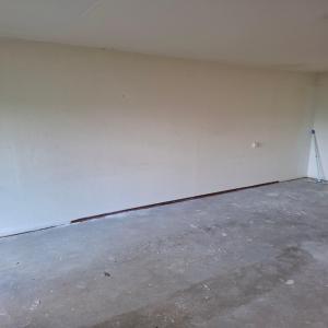 housePhoto