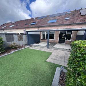 housePhoto