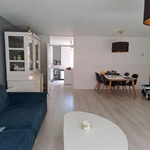 housePhoto