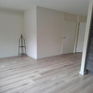 housePhoto