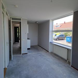 housePhoto