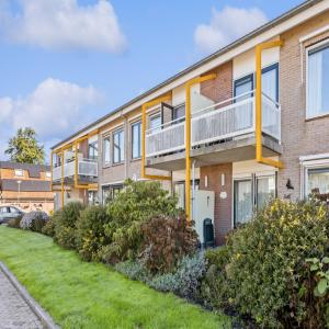 housePhoto