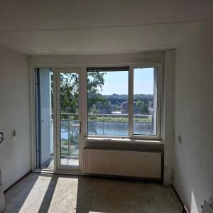 housePhoto